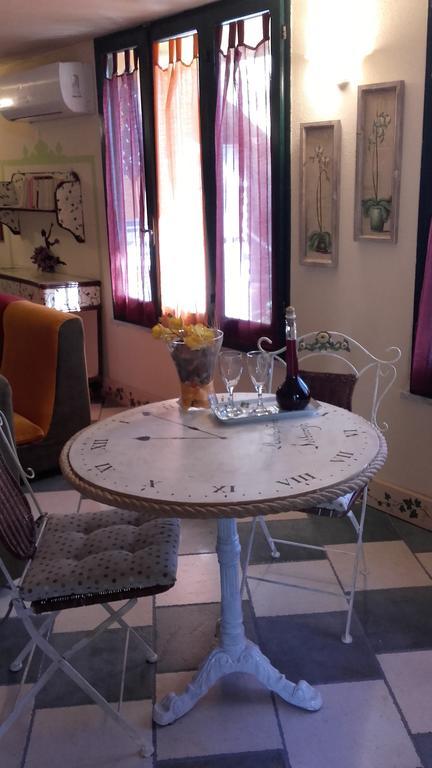 L'Antica Cantina Usini ภายนอก รูปภาพ
